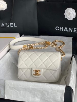 chanel as3369 small flap bag shiny calfskin gold tone metal white 01 luxibags.ru .jpg