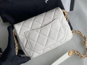 chanel as3369 small flap bag shiny calfskin gold tone metal white 04 luxibags.ru .jpg