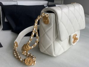 chanel as3369 small flap bag shiny calfskin gold tone metal white 05 luxibags.ru .jpg