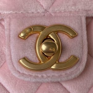 chanel as3432 small flap bag velvet enamel gold tone metal pink 003 luxibags.ru .jpg