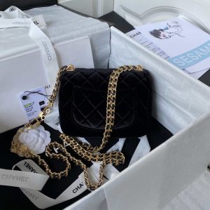 chanel as3442 mini flap bag velvet enamel gold tone metal black 002 luxibags.ru .jpg