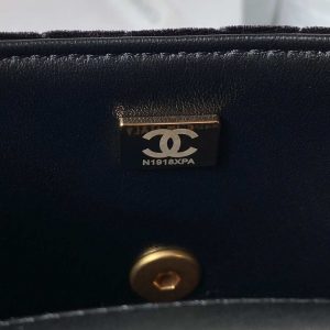 chanel as3442 mini flap bag velvet enamel gold tone metal black 009 luxibags.ru .jpg