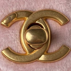 chanel as3442 mini flap bag velvet enamel gold tone metal pink 003 luxibags.ru .jpg