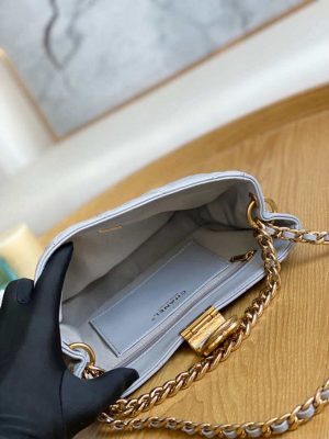 chanel as3476 hobo handbag lambskin light grey 009 luxibags.ru .jpg