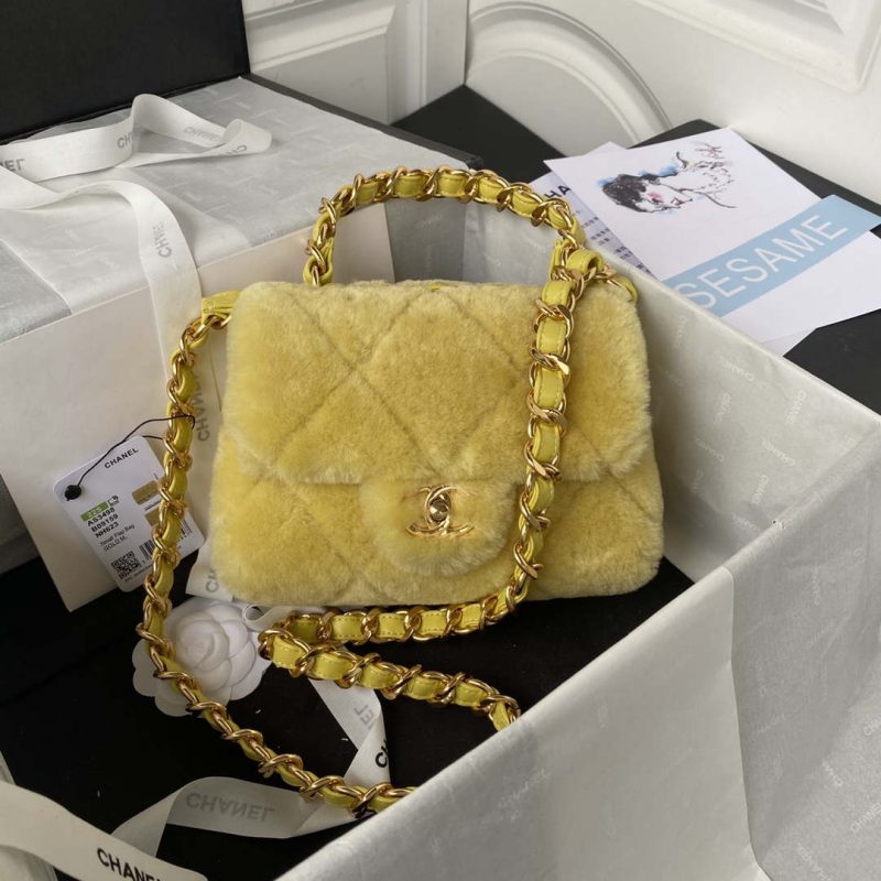 chanel as3498 flap bag shearling yellow 001 luxibags.ru .jpg