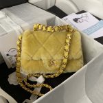 chanel as3499 flap bag shearling yellow 001 luxibags.ru .jpg