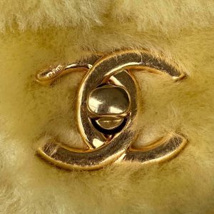 chanel as3499 flap bag shearling yellow 003 luxibags.ru .jpg