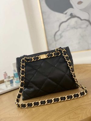 chanel as3502 small tote lambskin black 002 luxibags.ru .jpg