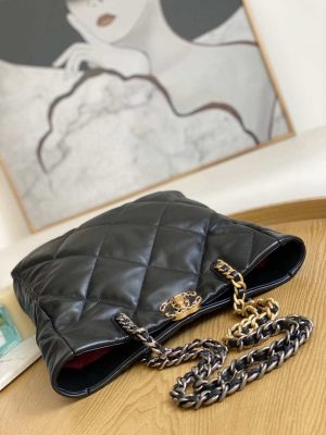 chanel as3519 chanel19 shopping bag shiny lambskin black 004 luxibags.ru .jpg