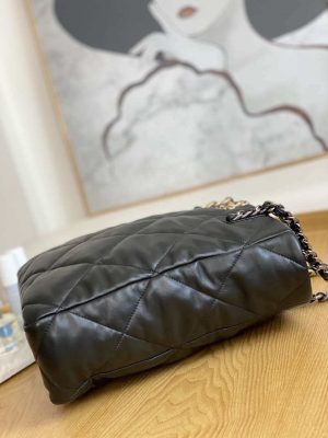 chanel as3519 chanel19 shopping bag shiny lambskin black 008 luxibags.ru .jpg