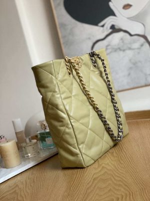 chanel as3519 chanel19 shopping bag shiny lambskin light yellow 003 luxibags.ru .jpg