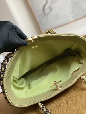 chanel as3519 chanel19 shopping bag shiny lambskin light yellow 008 luxibags.ru .jpg