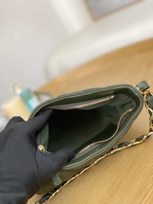 chanel as3562 hobo handbag lambskin dark green 008 luxibags.ru .jpg