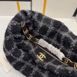 chanel as3564 maxi hobo bag wool tweed gold tone metal black gray 006 luxibags.ru .jpg