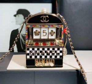 chanel as3586 2023ss walk on embroidery slot shoulder bag black 004 luxibags.ru .jpg