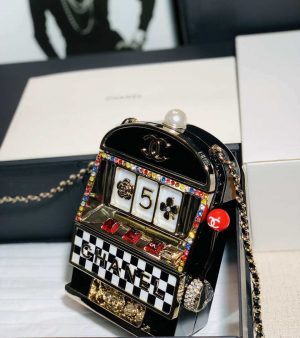 chanel as3586 2023ss walk on embroidery slot shoulder bag black 008 luxibags.ru .jpg