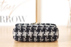 chanel as3611 small flap bag wool tweed gold tone metal gray white 006 luxibags.ru .jpg