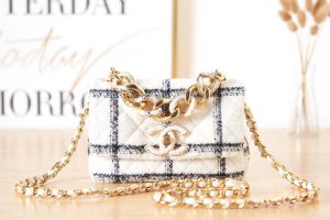 chanel as3611 small flap bag wool tweed gold tone metal white 001 luxibags.ru .jpg