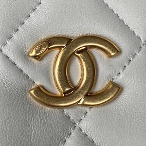 chanel as3631 large hobo bag lambskin white 003 luxibags.ru .jpg