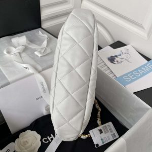 chanel as3631 large hobo bag lambskin white 005 luxibags.ru .jpg