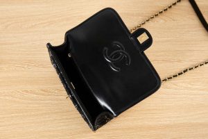 chanel as3653 small flap bag with top handle wool tweed gold tone metal black and white 007 luxibags.ru .jpg