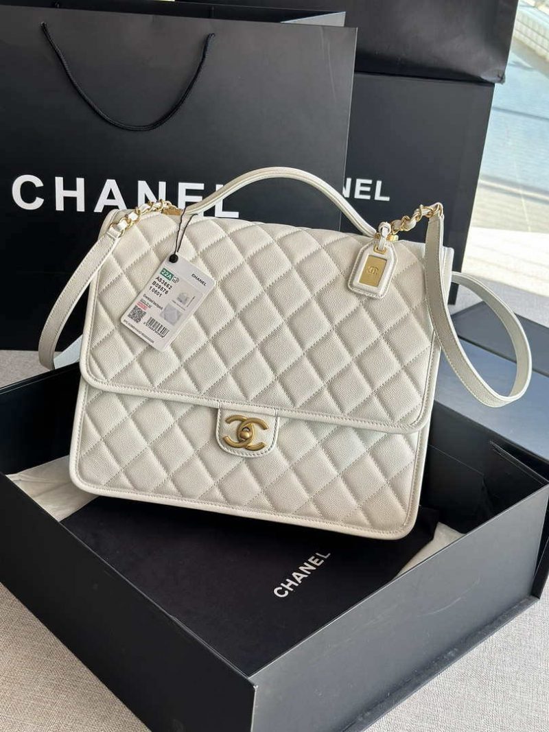 chanel as3662 large backpack calfskin gold tone metal white 001 luxibags.ru .jpg