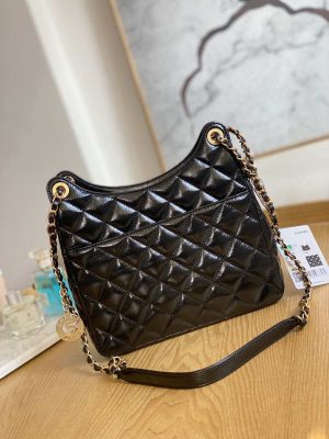 chanel as3690 hobo handbag shiny crumpled calfskin gold tone metal black 002 luxibags.ru .jpg