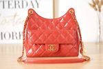 chanel as3690 hobo handbag shiny crumpled calfskin gold tone metal red 002 luxibags.ru .jpg