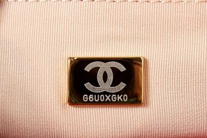 chanel as3690 hobo handbag shiny crumpled calfskin gold tone metal red 009 luxibags.ru .jpg