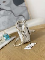 chanel as3710 small hobo handbag shiny crumpled calfskin gold tone metal white 004 luxibags.ru .jpg