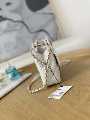 chanel as3710 small hobo handbag shiny crumpled calfskin gold tone metal white 004 luxibags.ru .jpg