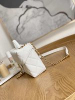 chanel as3729 small vanity case grained calfskin gold tone metal white 003 luxibags.ru .jpg