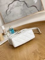 chanel as3729 small vanity case grained calfskin gold tone metal white 005 luxibags.ru .jpg