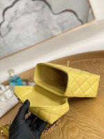 chanel as3729 small vanity case grained calfskin gold tone metal yellow 007 luxibags.ru .jpg