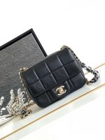 chanel as3744 mini flap bag white lambskin resin gold tone metal black 01 luxibags.ru .jpg