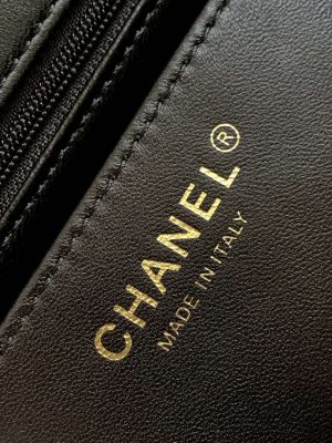 chanel as3744 mini flap bag white lambskin resin gold tone metal black 09 luxibags.ru .jpg