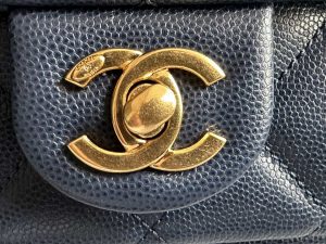chanel as3757 mini flap bag grained calfskin gold tone metal navy blue 003 luxibags.ru .jpg
