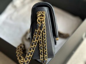 chanel as3757 mini flap bag grained calfskin gold tone metal navy blue 005 luxibags.ru .jpg