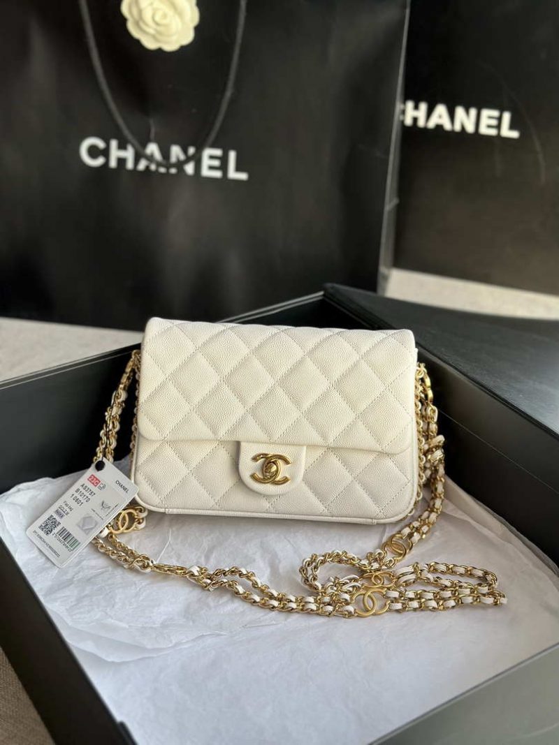 chanel as3757 mini flap bag grained calfskin gold tone metal white 001 luxibags.ru .jpg