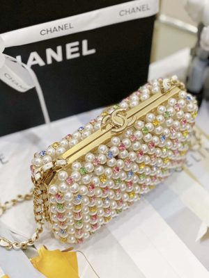 chanel as3771 evening bag glass pearls gold tone metal white multicolor 004 luxibags.ru .jpg
