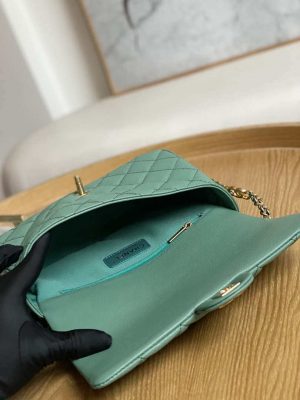 chanel as3777 flap bag grained calfskin gold tone metal green 008 luxibags.ru .jpg