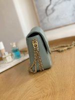 chanel as3777 flap bag grained calfskin gold tone metal light green 004 luxibags.ru .jpg