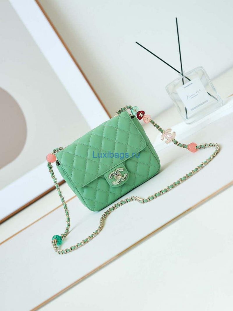 chanel as3782 mini flap bag 23p enamel gold tone metal 16cm green 01 luxibags.ru .jpg