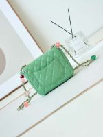 chanel as3782 mini flap bag 23p enamel gold tone metal 16cm green 04 luxibags.ru .jpg