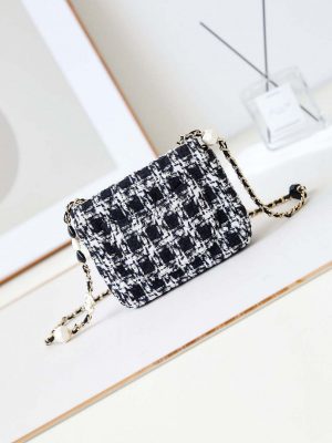 chanel as3782 mini flap bag 23p tweed gold tone metal 16cm black white 06 luxibags.ru .jpg