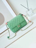 chanel as3783 small flap bag 23p lambskin gold tone metal 18 5 cm green 01 luxibags.ru .jpg
