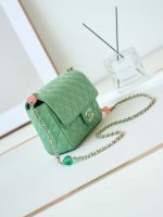 chanel as3783 small flap bag 23p lambskin gold tone metal 18 5 cm green 03 luxibags.ru .jpg