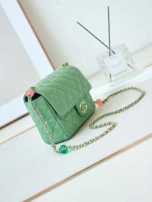 chanel as3783 small flap bag 23p lambskin gold tone metal 18 5 cm green 03 luxibags.ru .jpg