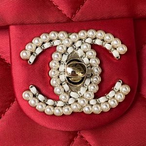 chanel as3791 flap bag velvet and lambskin red 003 luxibags.ru .jpg