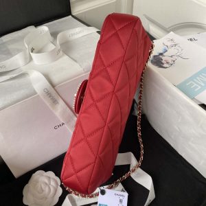 chanel as3791 flap bag velvet and lambskin red 005 luxibags.ru .jpg